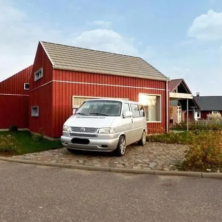 Familienfreundliches Haus Mit Terrasse Und Garten * Циров